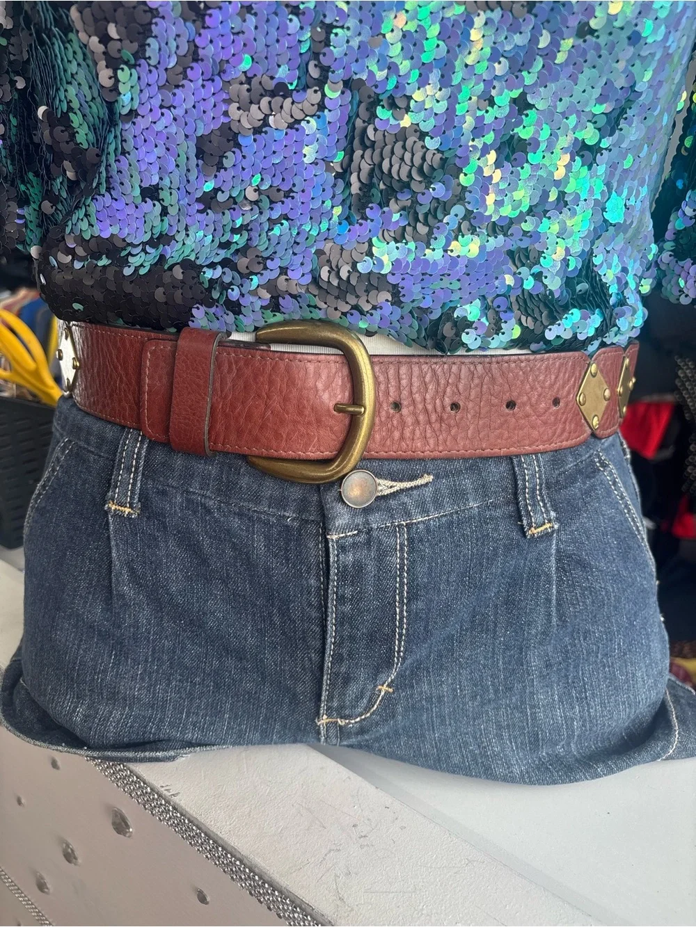 Vintage Y2K  games Fossil Brown Leather Belt with Brass Buckle
